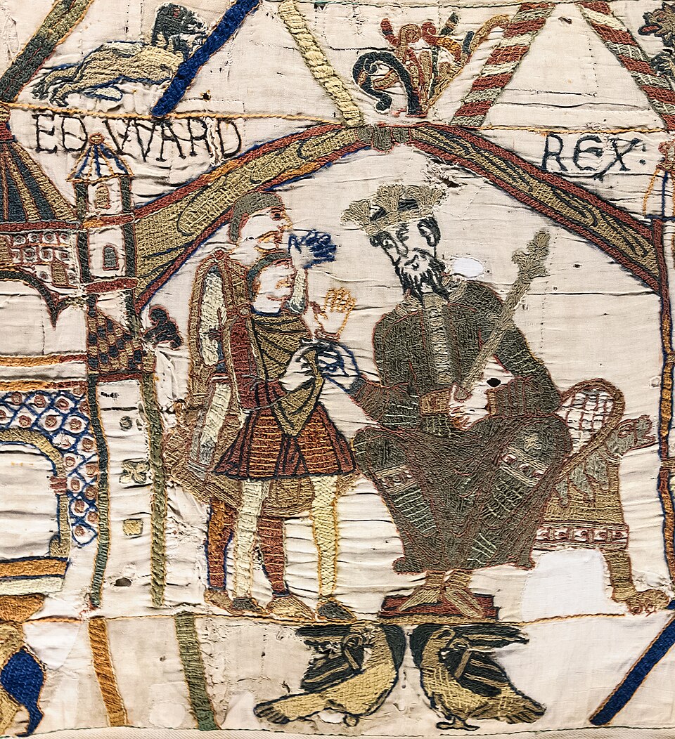 Bordado medieval de san Eduardo el Confesor coronado y con cetro, sentado en su trono ante dos hombres
