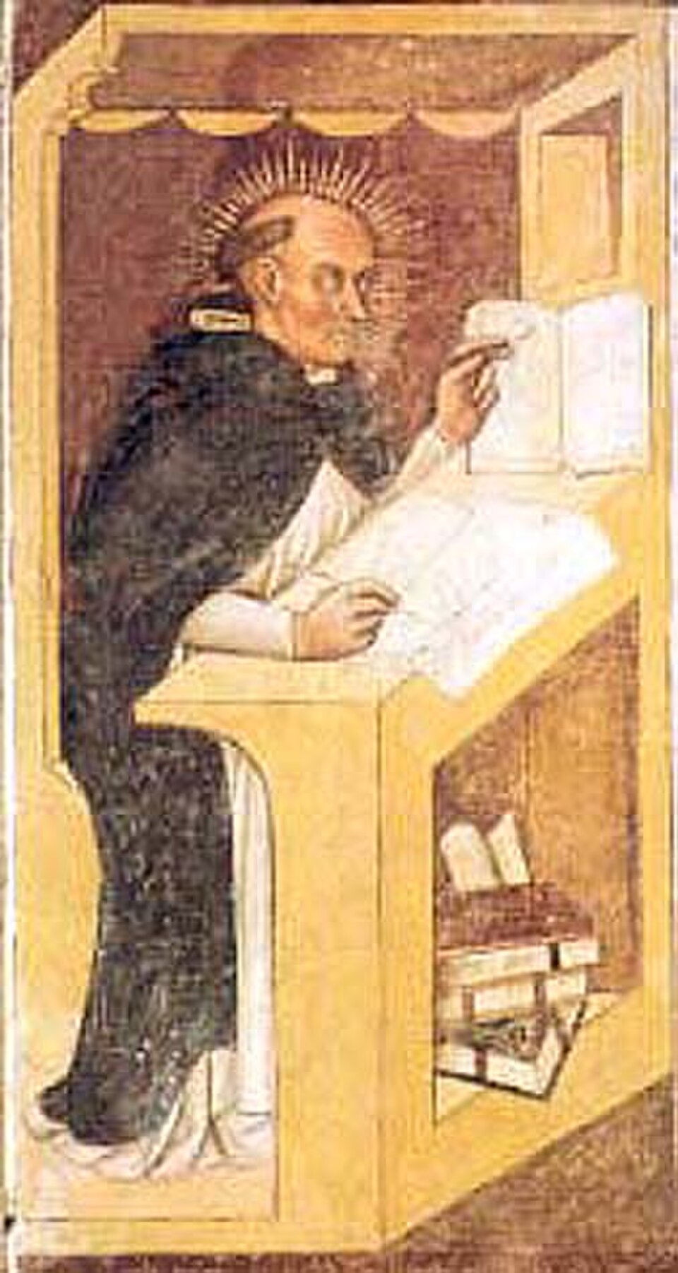 Fresco de san Raimundo de Peñafort con hábito dominico y aureola, escribiendo ante un pupitre con libros