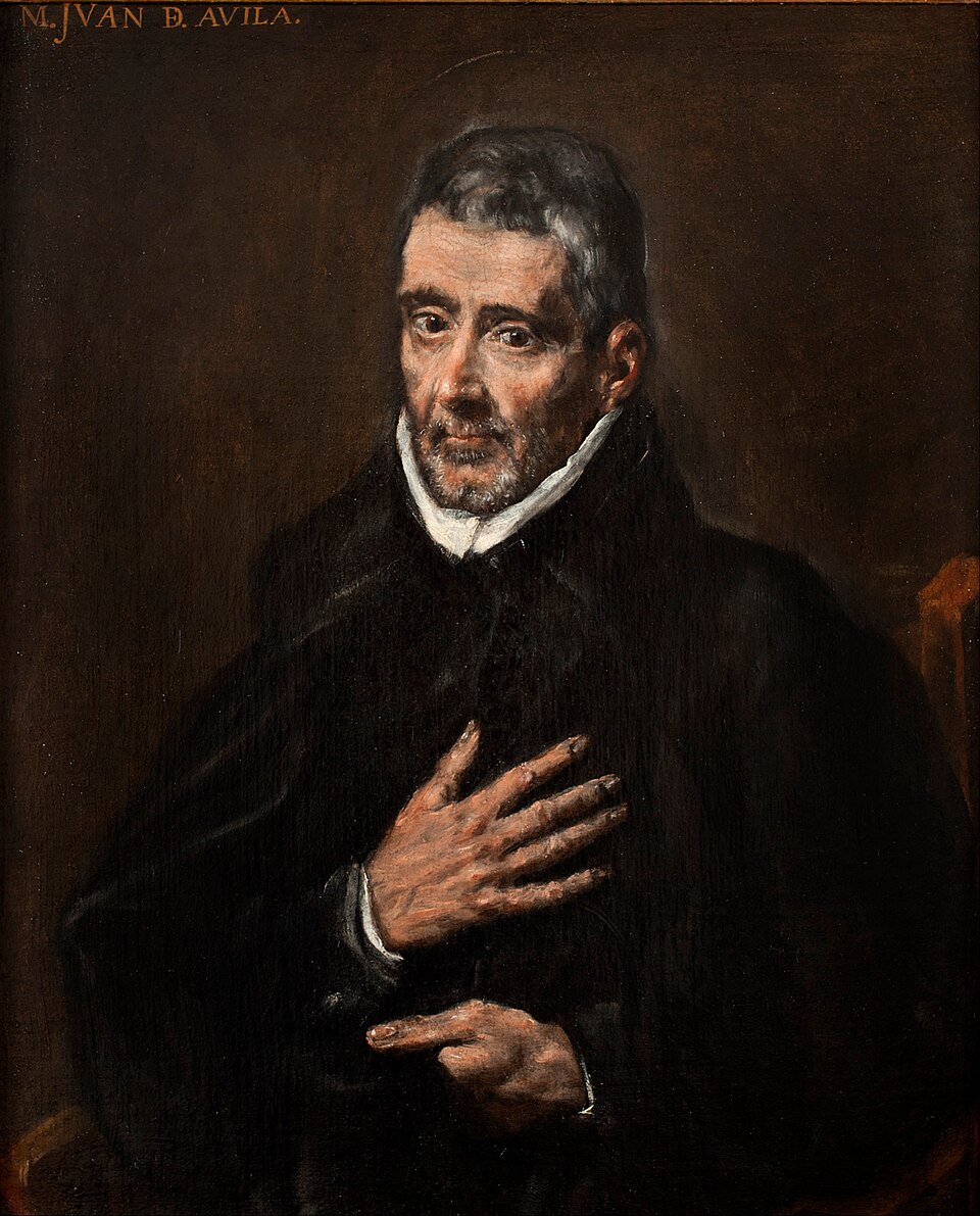 Retrato de san Juan de Ávila con sotana negra, cuello blanco y la mano derecha sobre el pecho