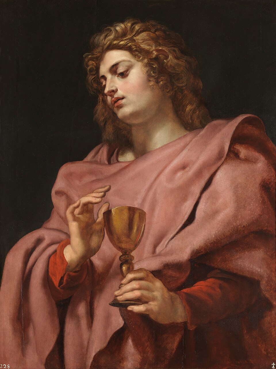 Pintura de san Juan evangelista joven, de cabello rizado y manto rosa, sosteniendo un cáliz dorado